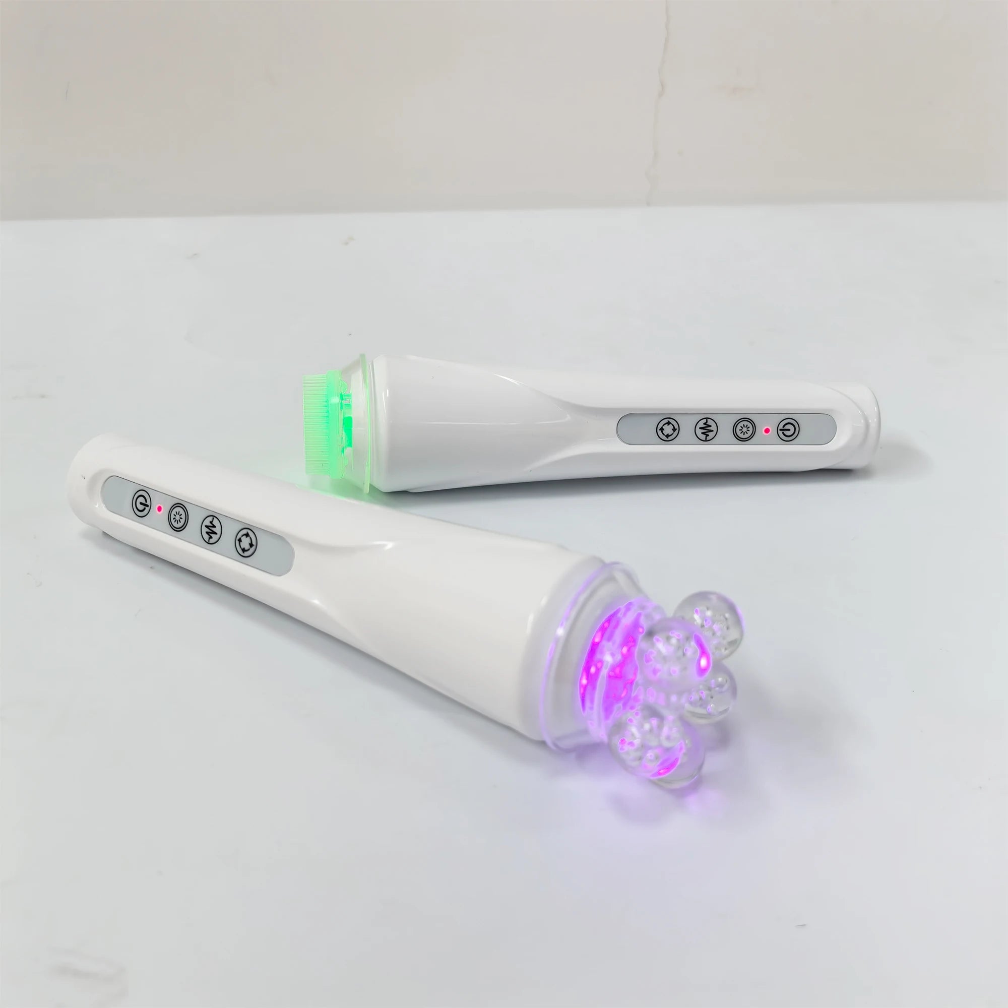 Newest Facial Roller Massage Co2 Oxygen Bubble Pods Beauty Device With Cleaning Brush Skin Tightening Oxygenation Facial Machine